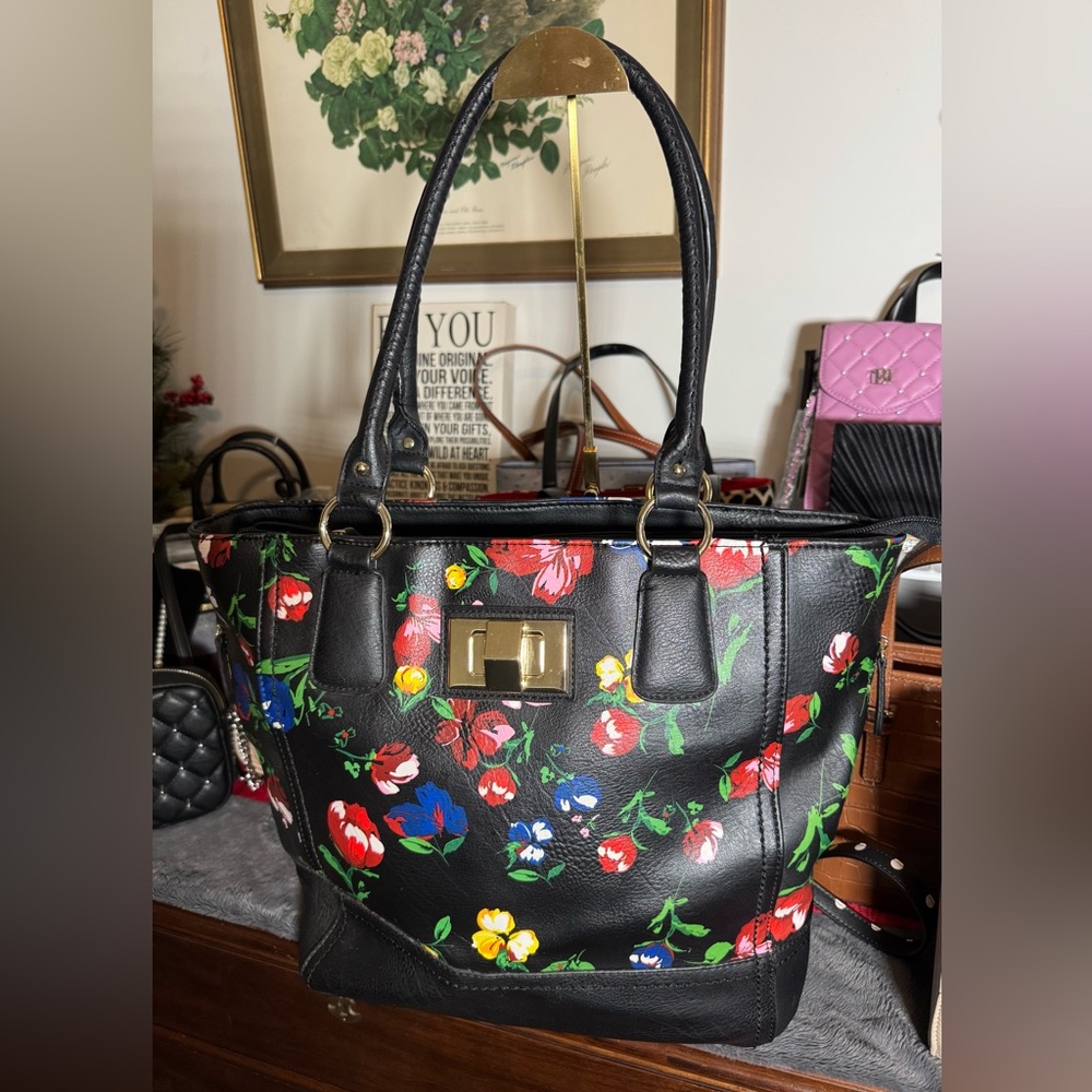 Apt 9 Black Floral Tote Bag